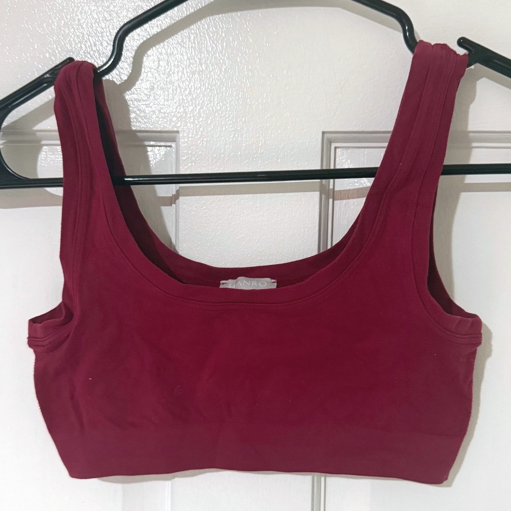 Hanro Burgundy Seamless Ribbed Crop Top Bralette Scoop Neck Wine Red